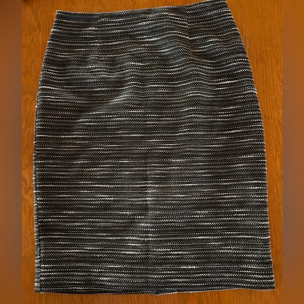 Nanette Lepore Short Pencil Skirt Size 6
